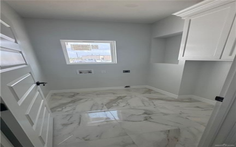 3404 Tyler Street E, Mission, TX 78572, 3 Bedrooms Bedrooms, ,2 BathroomsBathrooms,Residential,For Sale,3404 Tyler Street E,472720