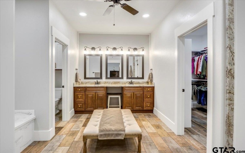 357 Eastdale Ln, Bullard, TX 75757, 3 Habitaciones Habitaciones , ,2 BañosBaños,Residential,En Venta,357 Eastdale Ln,25008368