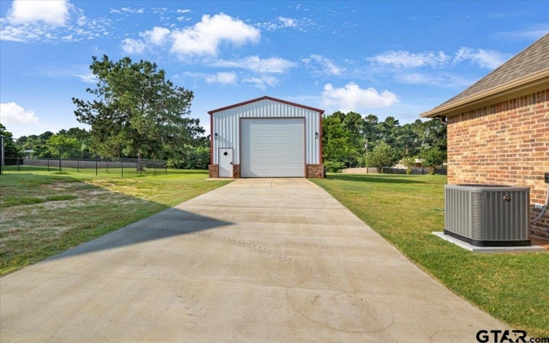 357 Eastdale Ln, Bullard, TX 75757, 3 Habitaciones Habitaciones , ,2 BañosBaños,Residential,En Venta,357 Eastdale Ln,25008368