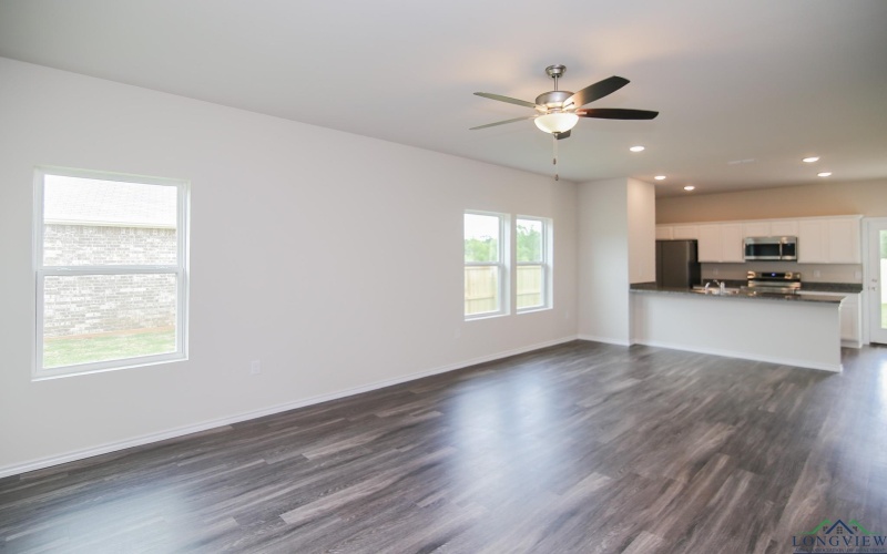 4004 Gregg Tex Rd #Southern Oaks, Longview, TX 75604, 4 Habitaciones Habitaciones , ,2 BañosBaños,Residential,En Venta,4004 Gregg Tex Rd,20253771