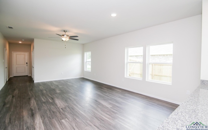 4004 Gregg Tex Rd #Southern Oaks, Longview, TX 75604, 4 Habitaciones Habitaciones , ,2 BañosBaños,Residential,En Venta,4004 Gregg Tex Rd,20253771