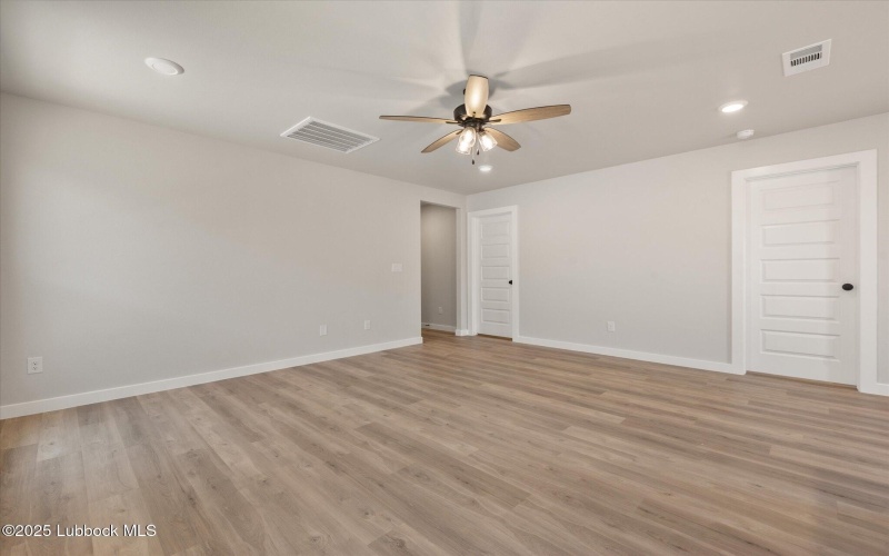 14410 Paris Avenue, Lubbock, TX 79423, 2 Bedrooms Bedrooms, ,2 BathroomsBathrooms,Residential,For Sale,14410 Paris Avenue,202555636