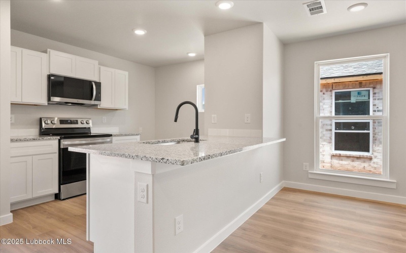14410 Paris Avenue, Lubbock, TX 79423, 2 Bedrooms Bedrooms, ,2 BathroomsBathrooms,Residential,For Sale,14410 Paris Avenue,202555636