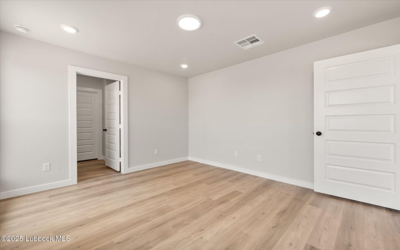 14405 Paris Avenue, Lubbock, TX 79423, 3 Habitaciones Habitaciones , ,2 BañosBaños,Residential,En Venta,14405 Paris Avenue,202555637