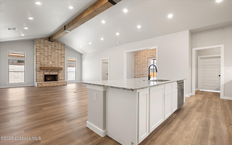 2721 Virginia Avenue, Lubbock, TX 79407, 4 Habitaciones Habitaciones , ,3 BañosBaños,Residential,En Venta,2721 Virginia Avenue,202555643