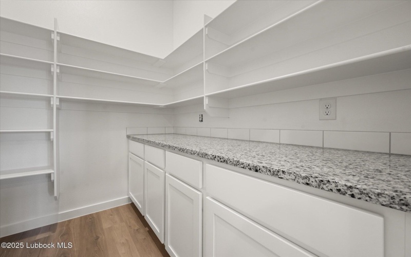 2721 Virginia Avenue, Lubbock, TX 79407, 4 Habitaciones Habitaciones , ,3 BañosBaños,Residential,En Venta,2721 Virginia Avenue,202555643