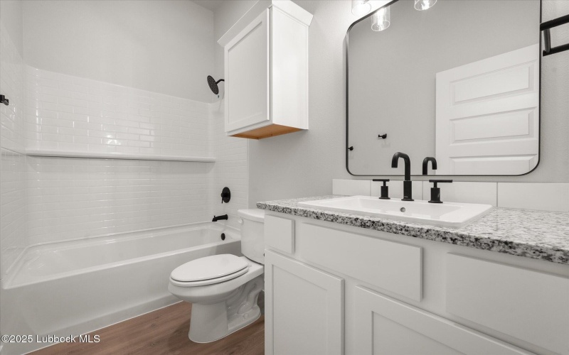 2724 Virginia Avenue, Lubbock, TX 79407, 4 Habitaciones Habitaciones , ,3 BañosBaños,Residential,En Venta,2724 Virginia Avenue,202555647