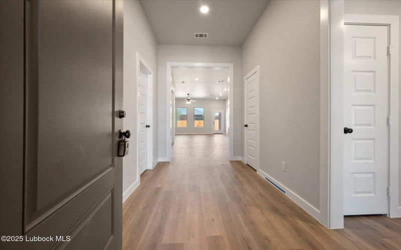 2724 Virginia Avenue, Lubbock, TX 79407, 4 Habitaciones Habitaciones , ,3 BañosBaños,Residential,En Venta,2724 Virginia Avenue,202555647