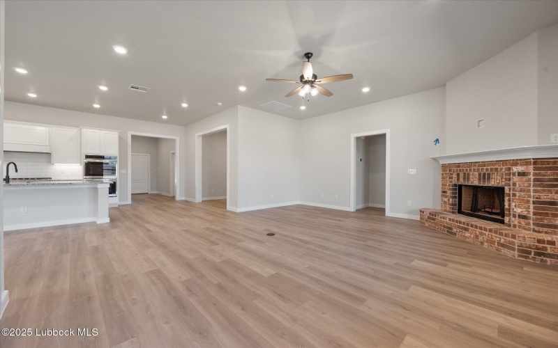 2724 Virginia Avenue, Lubbock, TX 79407, 4 Habitaciones Habitaciones , ,3 BañosBaños,Residential,En Venta,2724 Virginia Avenue,202555647