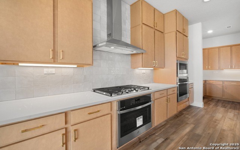 2079 Kinglake Gate, New Braunfels, TX 78130, 4 Habitaciones Habitaciones , ,3 BañosBaños,Residential,En Venta,2079 Kinglake Gate,1871962