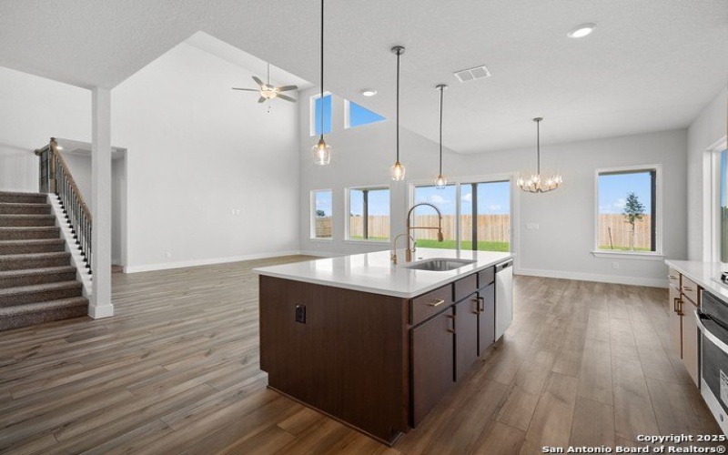2079 Kinglake Gate, New Braunfels, TX 78130, 4 Habitaciones Habitaciones , ,3 BañosBaños,Residential,En Venta,2079 Kinglake Gate,1871962