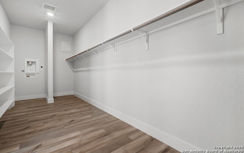 2079 Kinglake Gate, New Braunfels, TX 78130, 4 Habitaciones Habitaciones , ,3 BañosBaños,Residential,En Venta,2079 Kinglake Gate,1871962