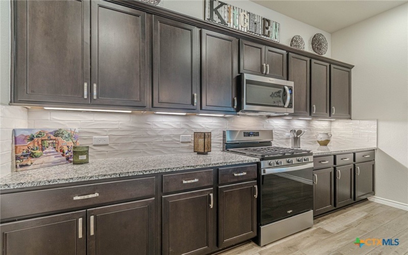 138 Harborside Drive #101, San Marcos, TX 78666, 2 Bedrooms Bedrooms, ,2 BathroomsBathrooms,Residential,For Sale,138 Harborside Drive,580364