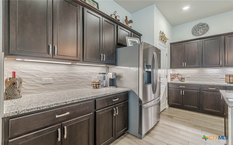 138 Harborside Drive #101, San Marcos, TX 78666, 2 Bedrooms Bedrooms, ,2 BathroomsBathrooms,Residential,For Sale,138 Harborside Drive,580364