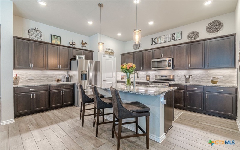 138 Harborside Drive #101, San Marcos, TX 78666, 2 Bedrooms Bedrooms, ,2 BathroomsBathrooms,Residential,For Sale,138 Harborside Drive,580364