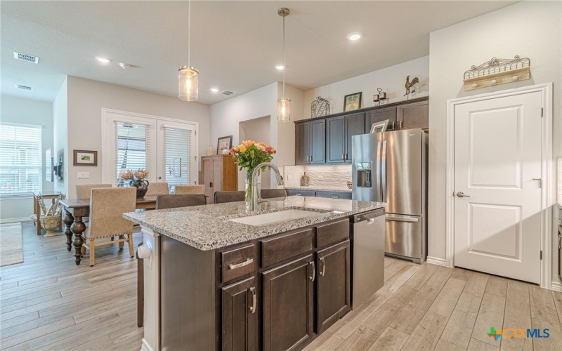 138 Harborside Drive #101, San Marcos, TX 78666, 2 Bedrooms Bedrooms, ,2 BathroomsBathrooms,Residential,For Sale,138 Harborside Drive,580364