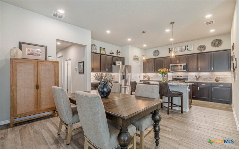138 Harborside Drive #101, San Marcos, TX 78666, 2 Bedrooms Bedrooms, ,2 BathroomsBathrooms,Residential,For Sale,138 Harborside Drive,580364