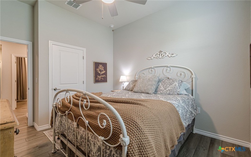 138 Harborside Drive #101, San Marcos, TX 78666, 2 Bedrooms Bedrooms, ,2 BathroomsBathrooms,Residential,For Sale,138 Harborside Drive,580364