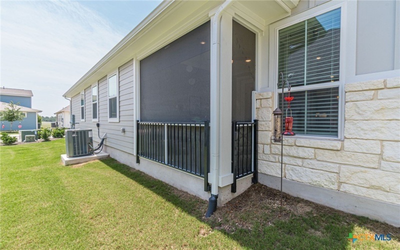 138 Harborside Drive #101, San Marcos, TX 78666, 2 Bedrooms Bedrooms, ,2 BathroomsBathrooms,Residential,For Sale,138 Harborside Drive,580364