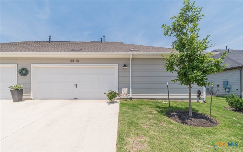 138 Harborside Drive #101, San Marcos, TX 78666, 2 Bedrooms Bedrooms, ,2 BathroomsBathrooms,Residential,For Sale,138 Harborside Drive,580364