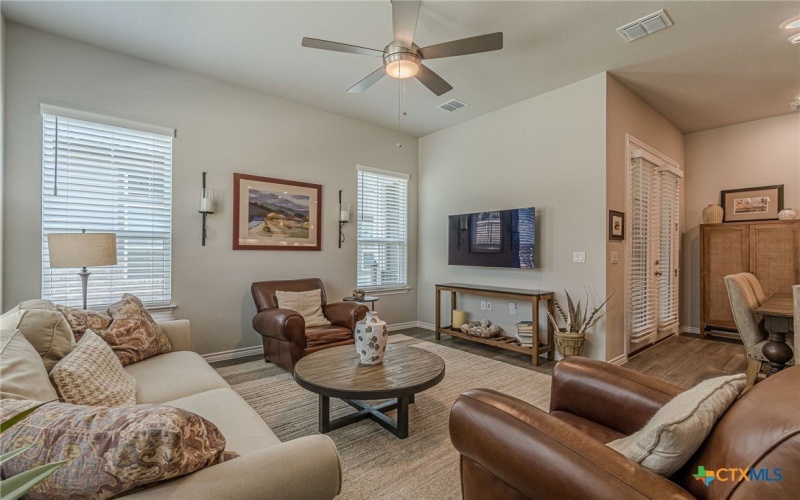 138 Harborside Drive #101, San Marcos, TX 78666, 2 Bedrooms Bedrooms, ,2 BathroomsBathrooms,Residential,For Sale,138 Harborside Drive,580364