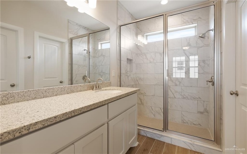901 W Star Flower Street, Edinburg, TX 78541, 3 Bedrooms Bedrooms, ,2 BathroomsBathrooms,Residential,For Sale,901 W Star Flower Street,472338