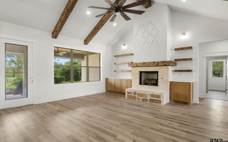 11905 Tara Lane, Lindale, TX 75771, 4 Bedrooms Bedrooms, ,2 BathroomsBathrooms,Residential,For Sale,11905 Tara Lane,25008378