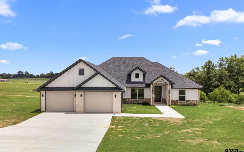 11905 Tara Lane, Lindale, TX 75771, 4 Bedrooms Bedrooms, ,2 BathroomsBathrooms,Residential,For Sale,11905 Tara Lane,25008378