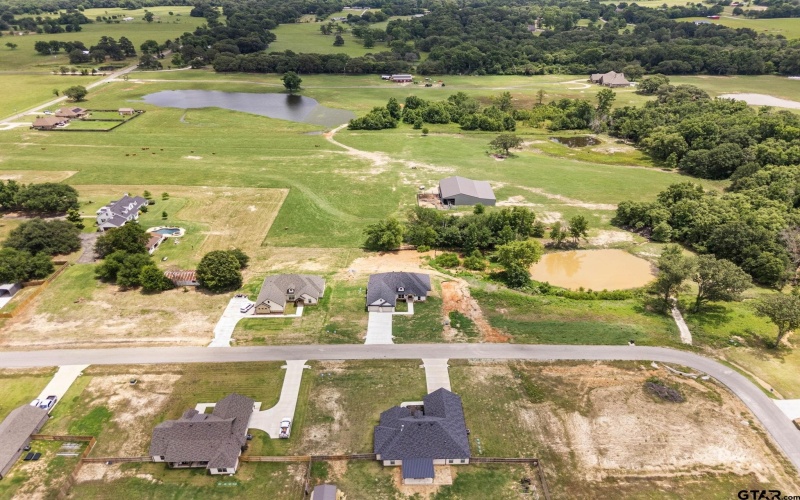 11905 Tara Lane, Lindale, TX 75771, 4 Bedrooms Bedrooms, ,2 BathroomsBathrooms,Residential,For Sale,11905 Tara Lane,25008378