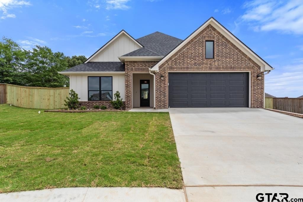 7201 Rolling Acres, Tyler, TX 75707, 4 Habitaciones Habitaciones , ,2 BañosBaños,Residential,En Venta,7201 Rolling Acres,25008381