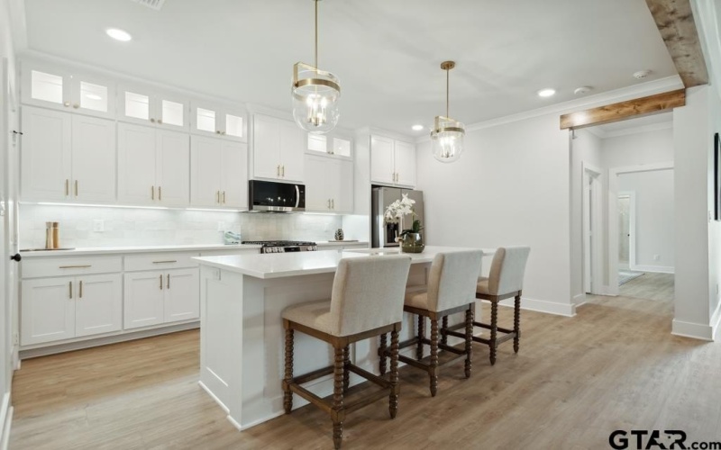 7201 Rolling Acres, Tyler, TX 75707, 4 Habitaciones Habitaciones , ,2 BañosBaños,Residential,En Venta,7201 Rolling Acres,25008381