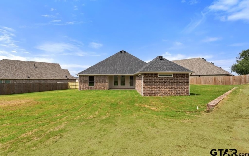 7201 Rolling Acres, Tyler, TX 75707, 4 Habitaciones Habitaciones , ,2 BañosBaños,Residential,En Venta,7201 Rolling Acres,25008381