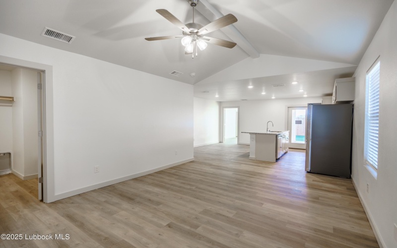 2210 N Avenue N, Lubbock, TX 79403, 3 Bedrooms Bedrooms, ,2 BathroomsBathrooms,Residential,For Sale,2210 N Avenue N,202555671