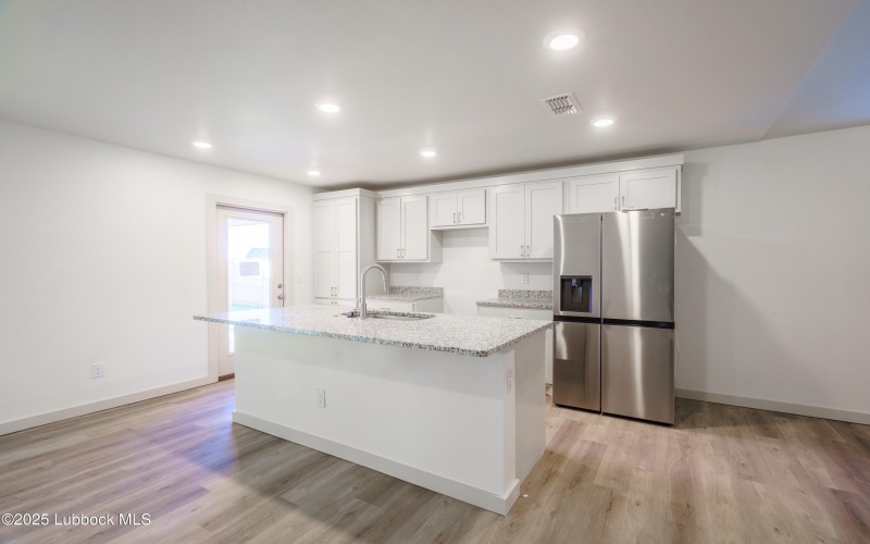 2210 N Avenue N, Lubbock, TX 79403, 3 Bedrooms Bedrooms, ,2 BathroomsBathrooms,Residential,For Sale,2210 N Avenue N,202555671