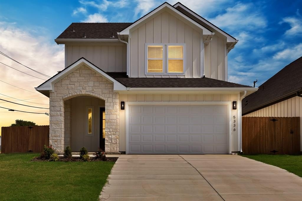 5336 Locke Avenue, Fort Worth, TX 76107, 4 Bedrooms Bedrooms, ,2 BathroomsBathrooms,Residential,For Sale,5336 Locke Avenue,20948585