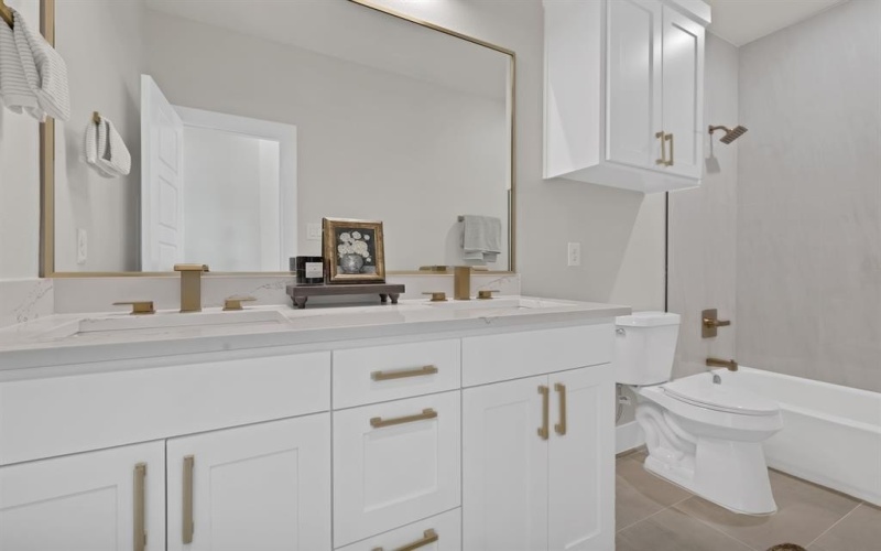 5336 Locke Avenue, Fort Worth, TX 76107, 4 Bedrooms Bedrooms, ,2 BathroomsBathrooms,Residential,For Sale,5336 Locke Avenue,20948585