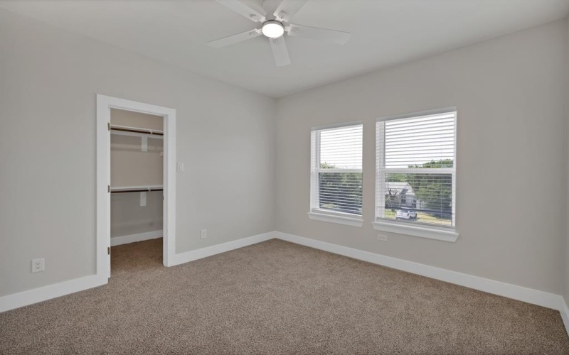 5336 Locke Avenue, Fort Worth, TX 76107, 4 Bedrooms Bedrooms, ,2 BathroomsBathrooms,Residential,For Sale,5336 Locke Avenue,20948585