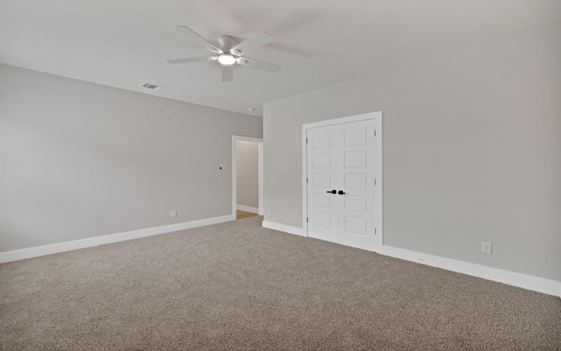 5336 Locke Avenue, Fort Worth, TX 76107, 4 Bedrooms Bedrooms, ,2 BathroomsBathrooms,Residential,For Sale,5336 Locke Avenue,20948585