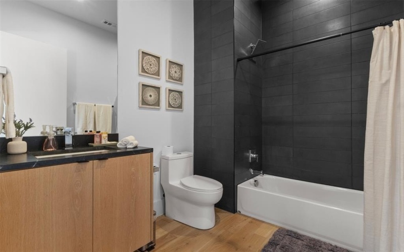 3941 Adrian Drive, Dallas, TX 75209, 5 Bedrooms Bedrooms, ,6 BathroomsBathrooms,Residential,For Sale,3941 Adrian Drive,20951485