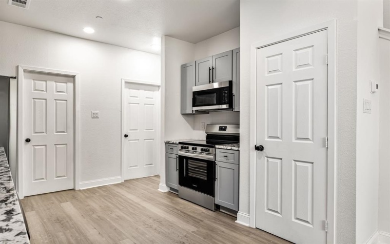 3214 Wexford Drive, Garland, TX 75043, 25 Habitaciones Habitaciones , ,19 BañosBaños,Residential Multi Family,En Venta,3214 Wexford Drive,20951576