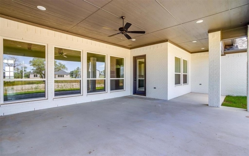 823 Wind River Pass, Azle, TX 76020, 4 Bedrooms Bedrooms, ,3 BathroomsBathrooms,Residential,For Sale,823 Wind River Pass,20952386