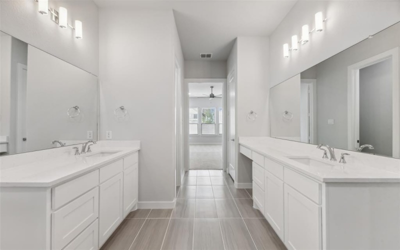 4504 Rustic Ridge Drive, McKinney, TX 75071, 5 Bedrooms Bedrooms, ,5 BathroomsBathrooms,Residential,For Sale,4504 Rustic Ridge Drive,20954654