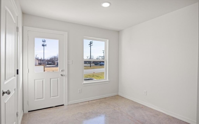 645 N McCart, Stephenville, TX 76401, 14 Habitaciones Habitaciones , ,11 BañosBaños,Residential Multi Family,En Venta,645 N McCart,20954685