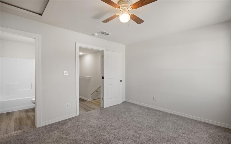 645 N McCart, Stephenville, TX 76401, 14 Habitaciones Habitaciones , ,11 BañosBaños,Residential Multi Family,En Venta,645 N McCart,20954685