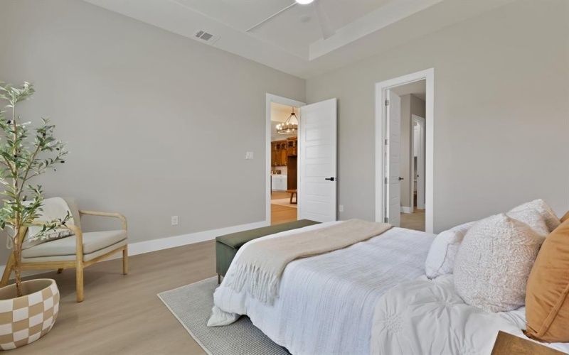 5332 Locke Avenue, Fort Worth, TX 76107, 4 Habitaciones Habitaciones , ,2 BañosBaños,Residential,En Venta,5332 Locke Avenue,20954731