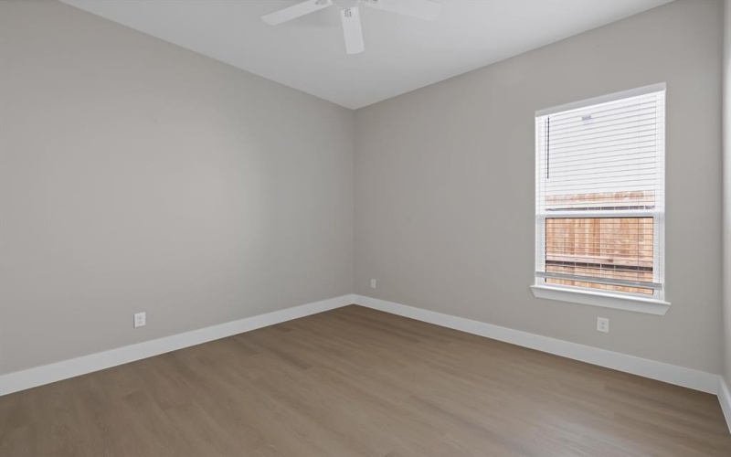 5332 Locke Avenue, Fort Worth, TX 76107, 4 Habitaciones Habitaciones , ,2 BañosBaños,Residential,En Venta,5332 Locke Avenue,20954731