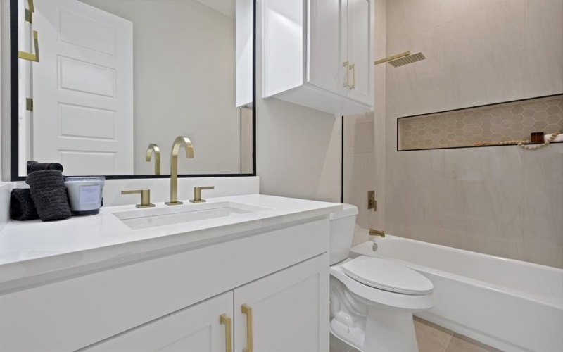 5332 Locke Avenue, Fort Worth, TX 76107, 4 Habitaciones Habitaciones , ,2 BañosBaños,Residential,En Venta,5332 Locke Avenue,20954731