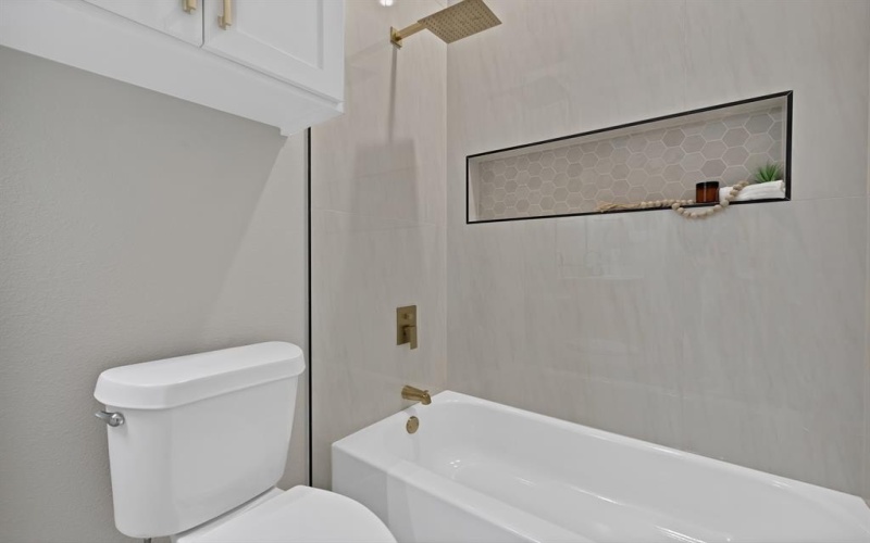 5332 Locke Avenue, Fort Worth, TX 76107, 4 Habitaciones Habitaciones , ,2 BañosBaños,Residential,En Venta,5332 Locke Avenue,20954731