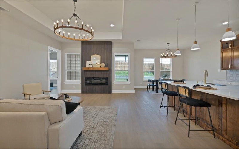 5332 Locke Avenue, Fort Worth, TX 76107, 4 Habitaciones Habitaciones , ,2 BañosBaños,Residential,En Venta,5332 Locke Avenue,20954731