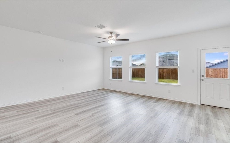2125 Tule Way, Crandall, TX 75114, 3 Bedrooms Bedrooms, ,2 BathroomsBathrooms,Residential,For Sale,2125 Tule Way,20954807